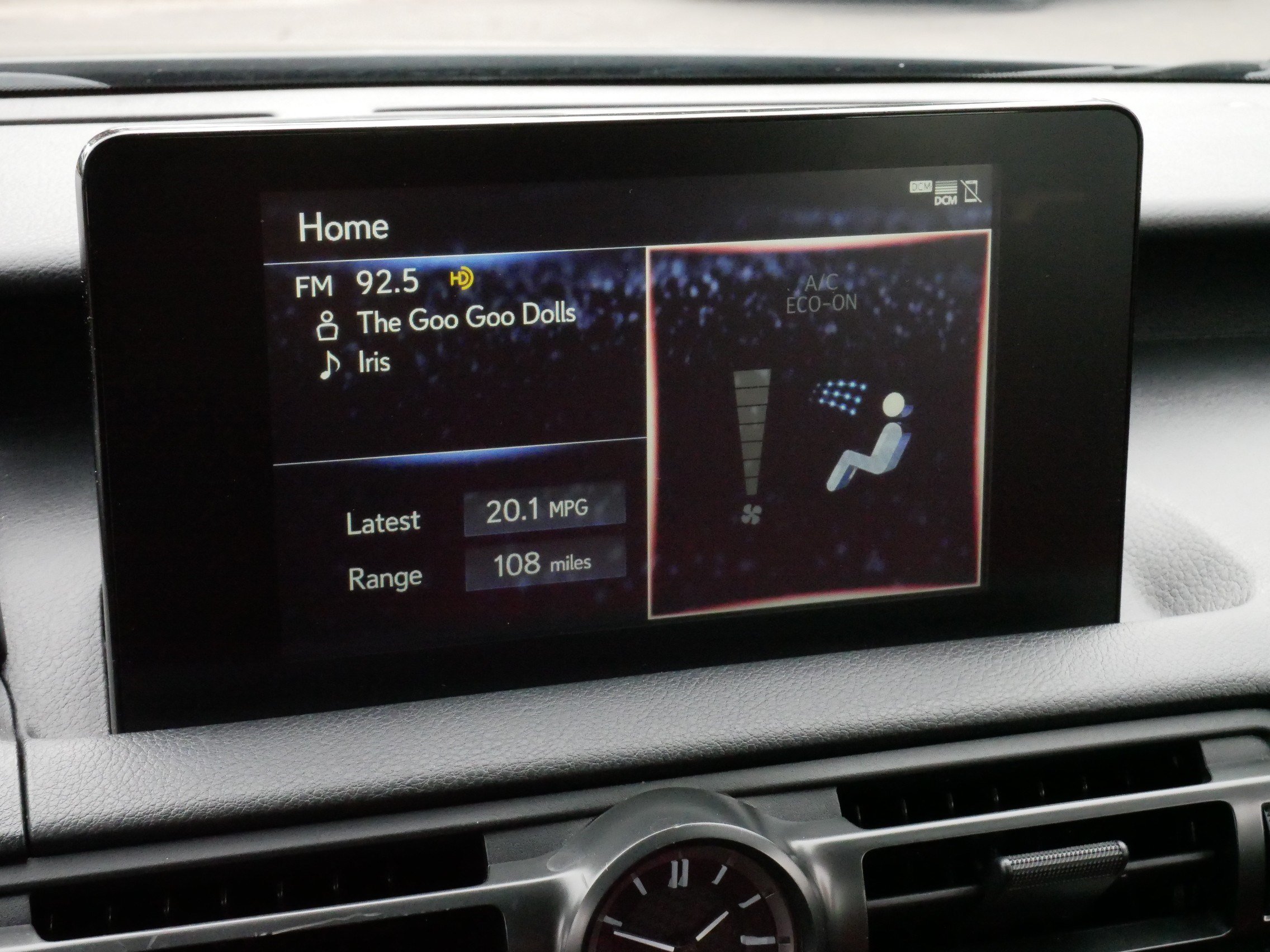 Used 2024 Lexus IS 300 w/ Premium Package RWD image 21