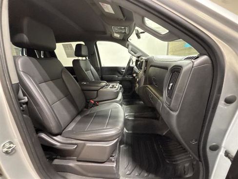 Used 2021 Chevrolet Silverado 3500 W/T w/ Gooseneck/5TH Wheel Package image 18