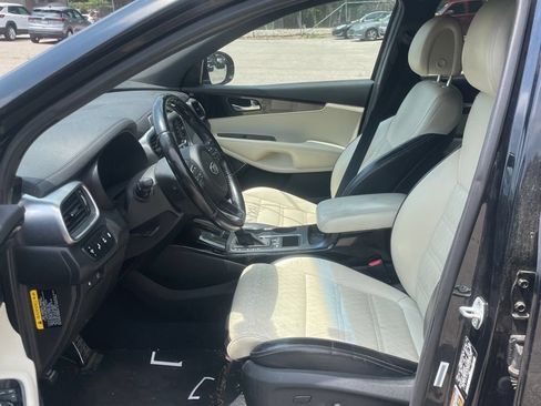 Used 2016 Kia Sorento SX AWD/4WD image 5