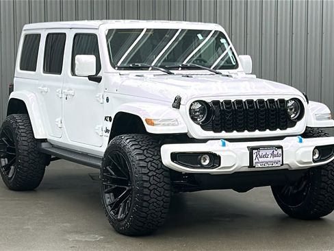 Used 2024 Jeep Wrangler High Altitude image 7