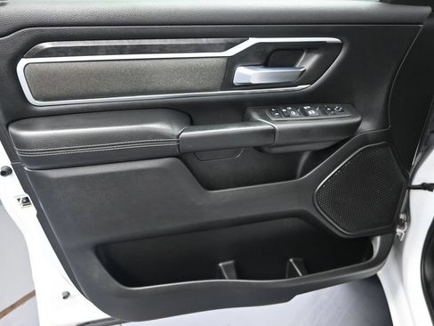 Used 2023 RAM 1500 Big Horn AWD/4WD image 9