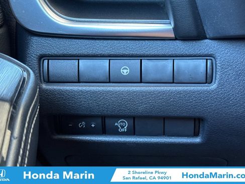 Used 2023 Nissan Rogue SV AWD/4WD image 33