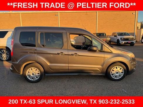 Used 2016 Ford Transit Connect XLT image 11