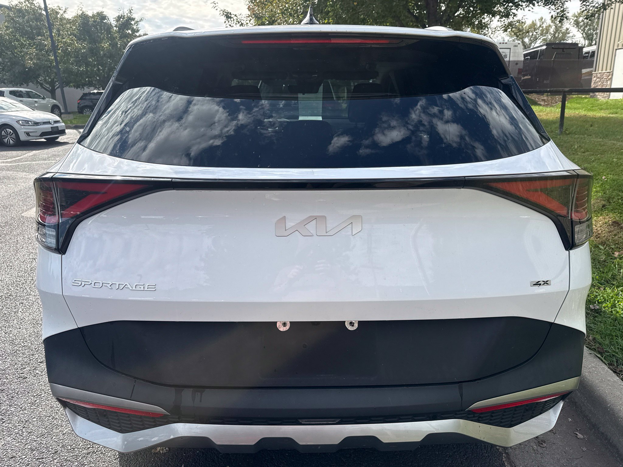 Used 2023 Kia Sportage EX AWD/4WD image 6