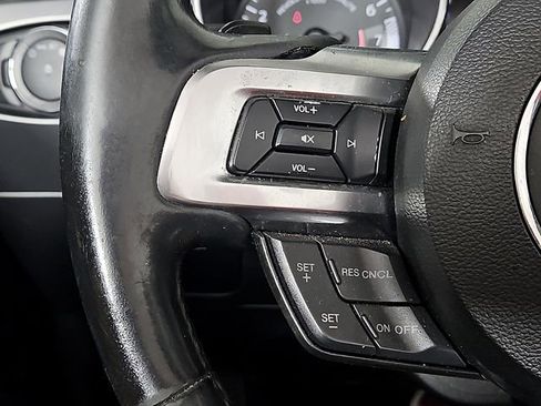 Used 2018 Ford Mustang Premium RWD image 19