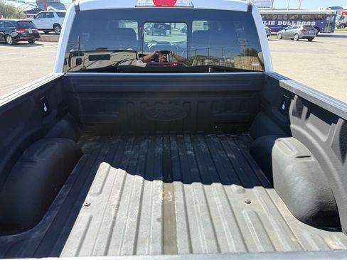 Used 2019 Ford F150 Lariat w/ Equipment Group 501A Mid image 5