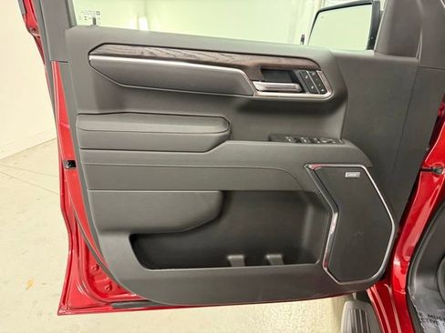 New 2026 GMC Sierra 1500 SLT w/ SLT Premium Plus Package image 13