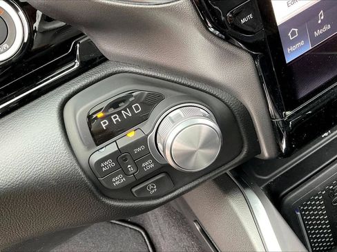 New 2026 RAM 1500 Laramie w/ Night Edition AWD/4WD image 32
