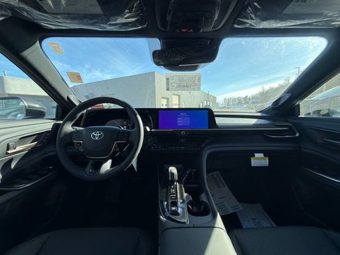 New 2026 Toyota Crown Limited image 6