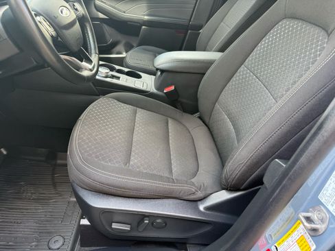 Used 2024 Ford Escape Active AWD/4WD image 4