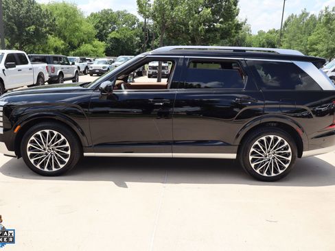 Used 2026 Hyundai Palisade Calligraphy FWD image 7