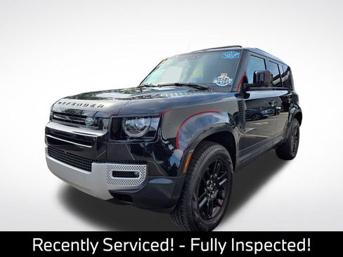 Used 2025 Land Rover Defender 110 S AWD/4WD image 3