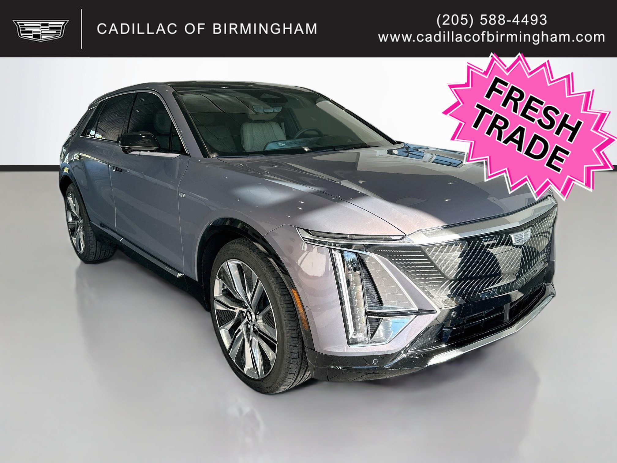 Used 2026 Cadillac Lyriq Signature Luxury w/ Nappa Leather Package AWD/4WD image 3