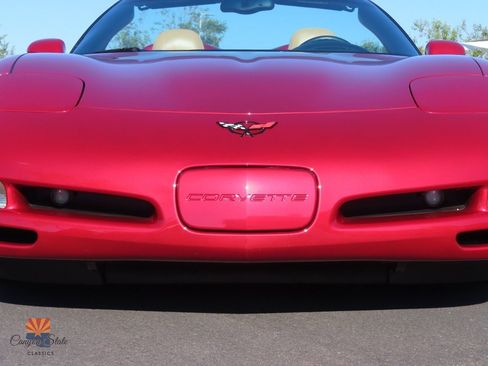 Used 2004 Chevrolet Corvette Convertible w/ Preferred Equipment Group image 36