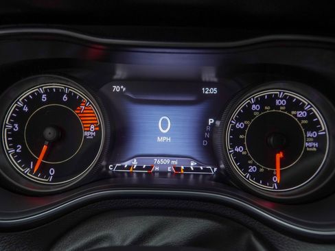Used 2019 Jeep Cherokee Limited AWD/4WD image 34