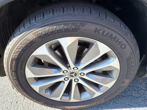 Used 2023 Mercedes-Benz GLE 350 4MATIC w/ 3rd Row Seat Package image 11