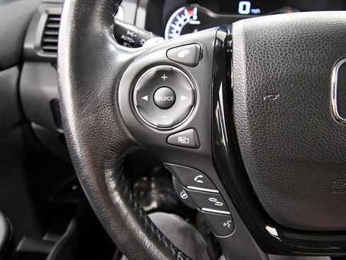 Used 2020 Honda Ridgeline RTL-E image 21