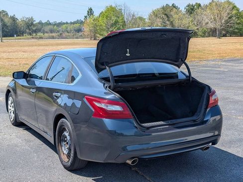 Used 2018 Nissan Altima 2.5 S w/ S Convenience Package FWD image 37