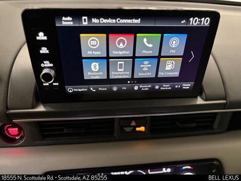 Used 2024 Honda Pilot Touring image 16