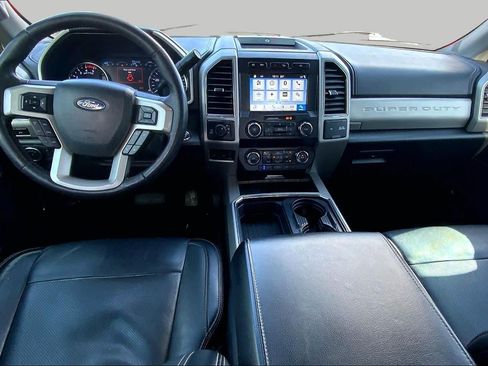 Used 2019 Ford F250 Lariat w/ Lariat Ultimate Package AWD/4WD image 16