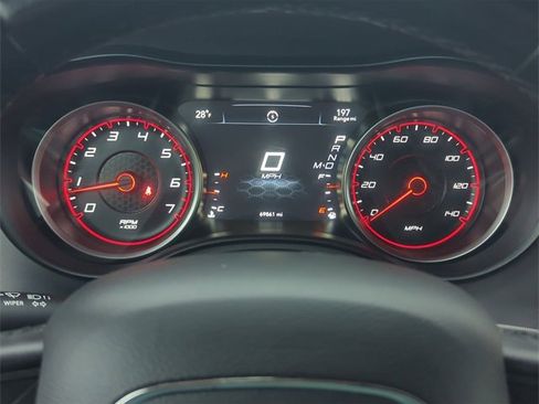 Certified 2023 Dodge Charger SXT image 16