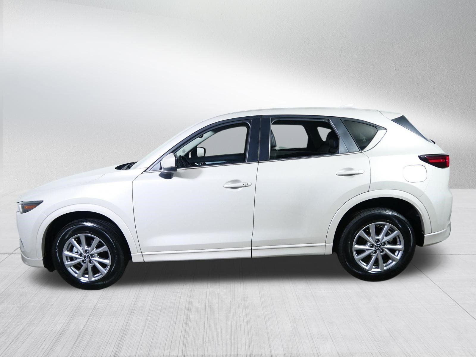 Used 2025 MAZDA CX-5 AWD 2.5 S w/ Preferred Package image 4