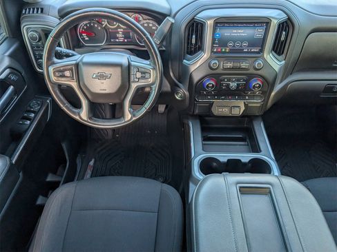 Used 2022 Chevrolet Silverado 1500 RST image 6