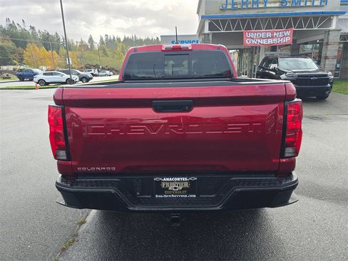 Used 2024 Chevrolet Colorado W/T w/ WT Convenience Package II image 5