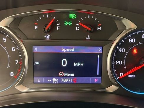 Certified 2023 Chevrolet Traverse LT w/ LT Premium Package FWD image 12