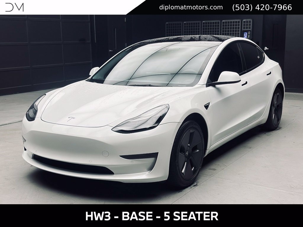 Used 2022 Tesla Model 3 RWD image 1
