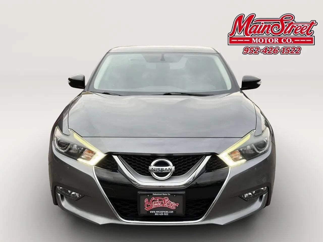 Used 2016 Nissan Maxima SR FWD image 2