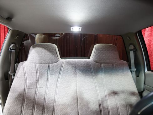 Used 2002 Chevrolet S10 Pickup 2WD Regular Cab image 21