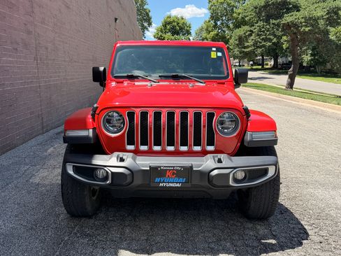 Used 2020 Jeep Wrangler Unlimited Sahara w/ Uconnect 4C Nav & Sound Group AWD/4WD image 9