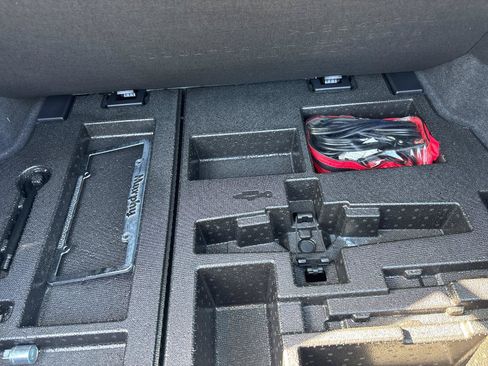 Used 2021 Lexus UX 200 w/ Premium Package FWD image 36