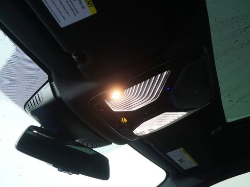 Certified 2023 BMW 540i w/ Dynamic Handling Package image 16