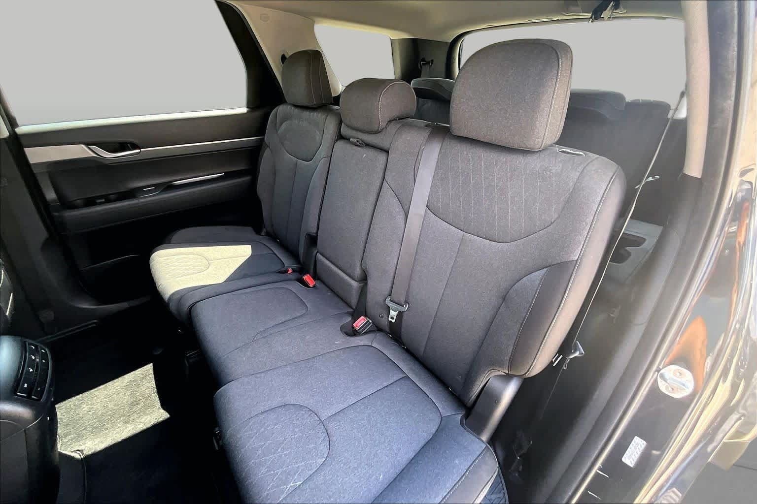 Used 2020 Hyundai Palisade SE FWD image 18