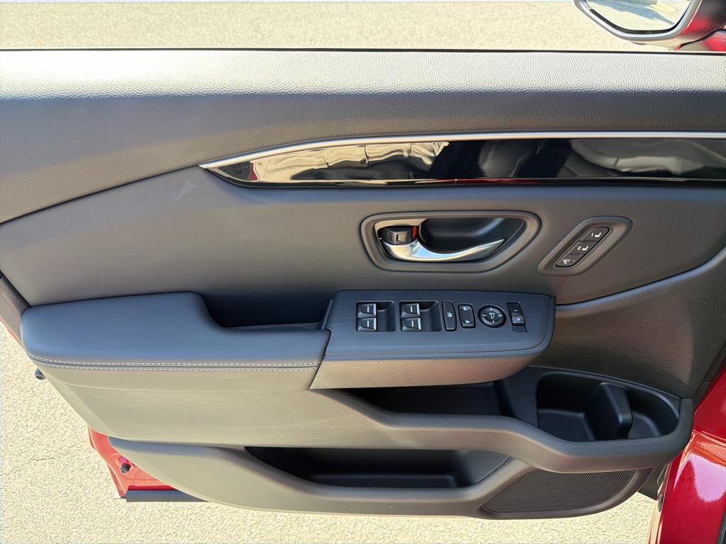 Used 2025 Honda Pilot Touring image 22