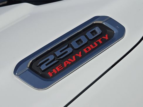 New 2026 RAM 2500 Tradesman AWD/4WD image 8