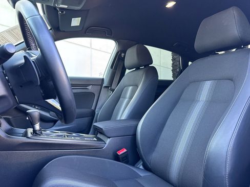 Used 2025 Honda Civic Sport image 22