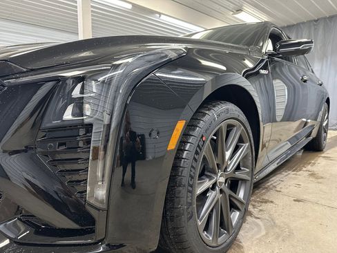 New 2026 Cadillac CT5 V w/ Platinum Package image 31