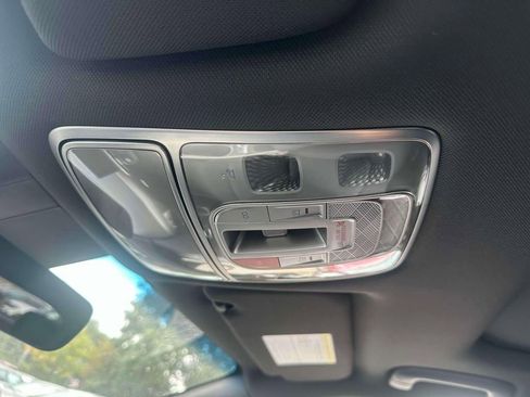 New 2025 Genesis GV60 Advanced image 30