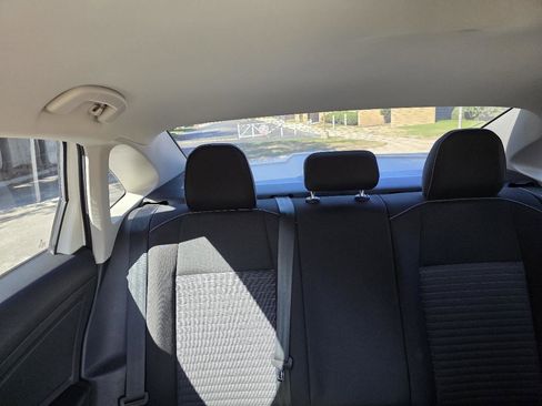 Used 2022 Volkswagen Jetta S image 18