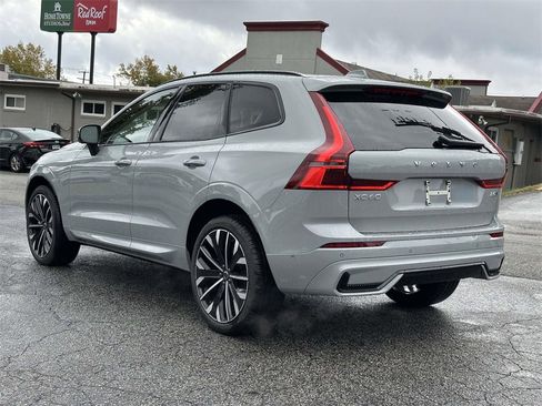New 2026 Volvo XC60 B5 Ultra w/ Protection Package Premier image 21