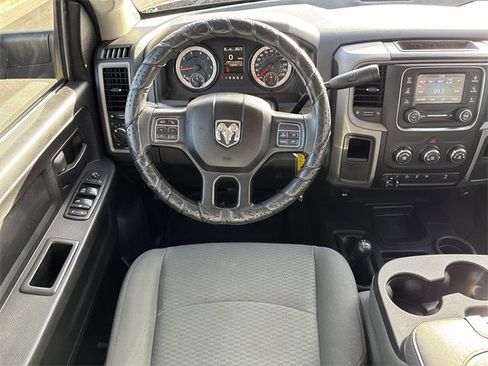 Used 2018 RAM 2500 Tradesman w/ Chrome Appearance Group image 20