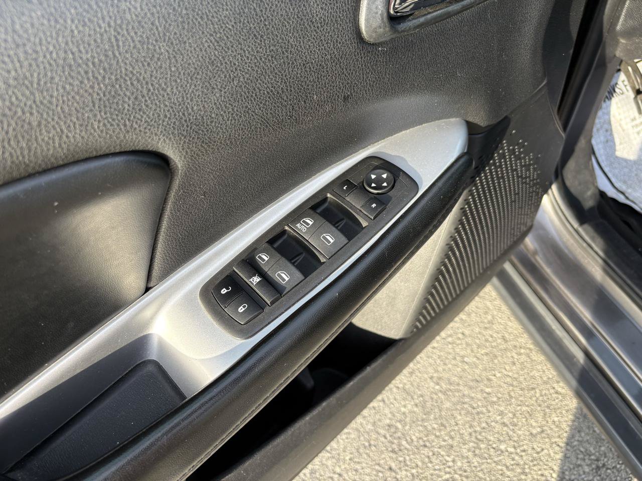 Used 2016 Dodge Journey SE w/ Flexible Seating Group FWD image 11