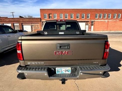 Used 2015 GMC Sierra 1500 SLT w/ SLT Crew Cab Value Package AWD/4WD image 9