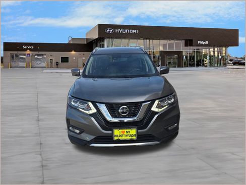 Used 2018 Nissan Rogue SL w/ Premium Package image 6