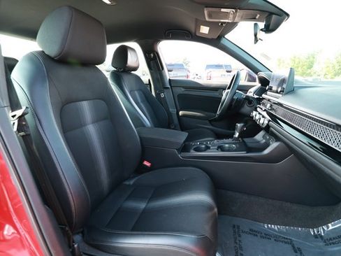 Used 2023 Honda Civic Sport image 26