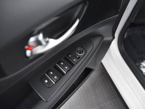 Used 2024 Kia Forte GT-Line image 10