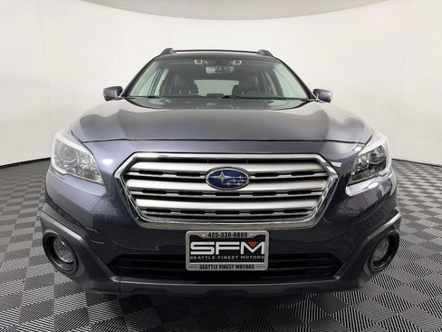 Used 2017 Subaru Outback 3.6R Limited AWD/4WD image 4